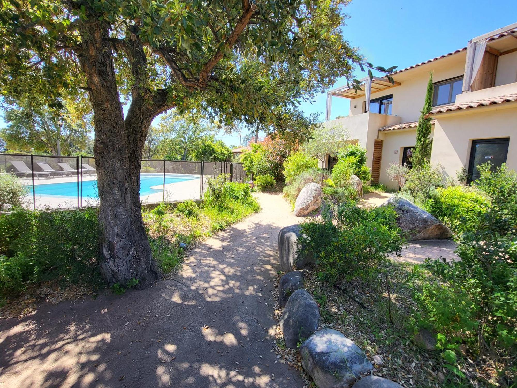 Villas Lantana Порто-Векио Екстериор снимка