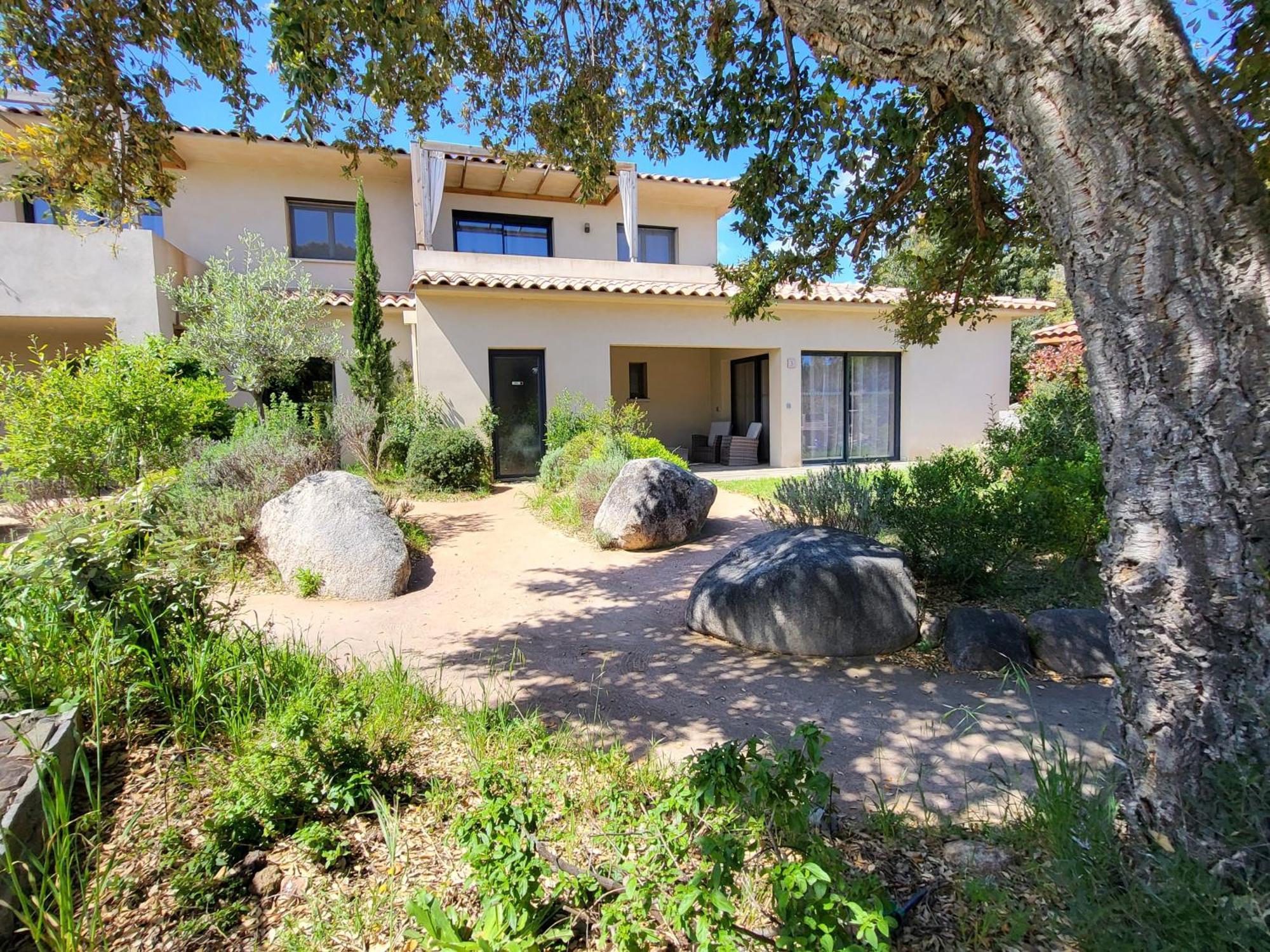 Villas Lantana Порто-Векио Екстериор снимка