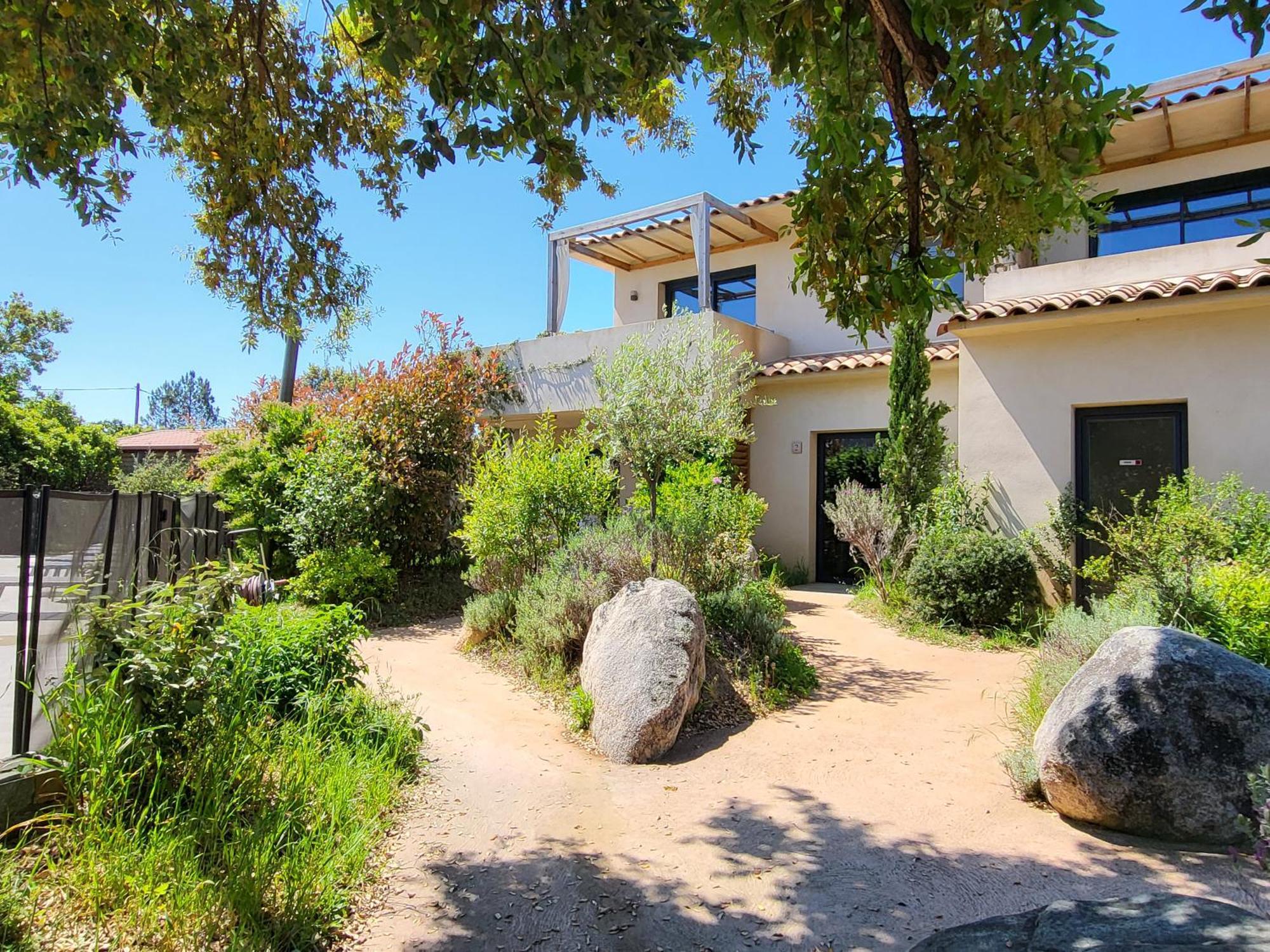 Villas Lantana Порто-Векио Екстериор снимка